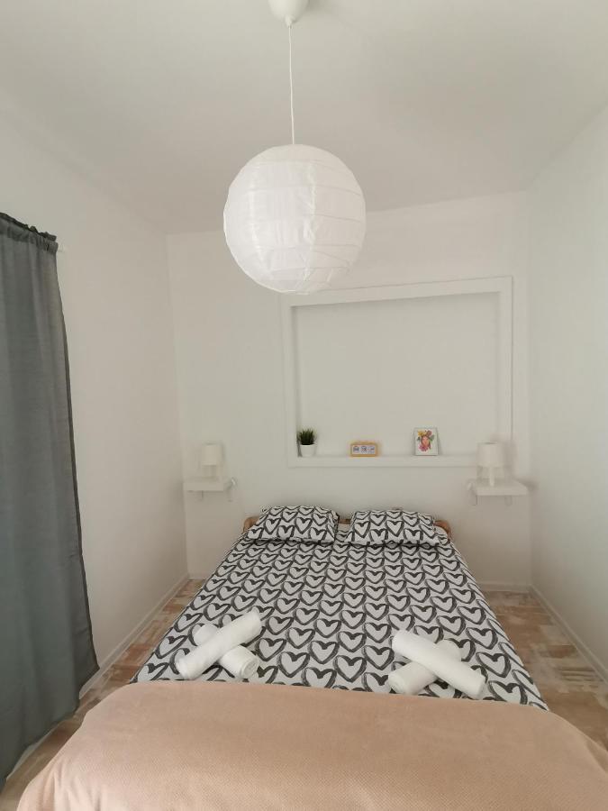 Ema & Mila 2 Appartement Knin Buitenkant foto